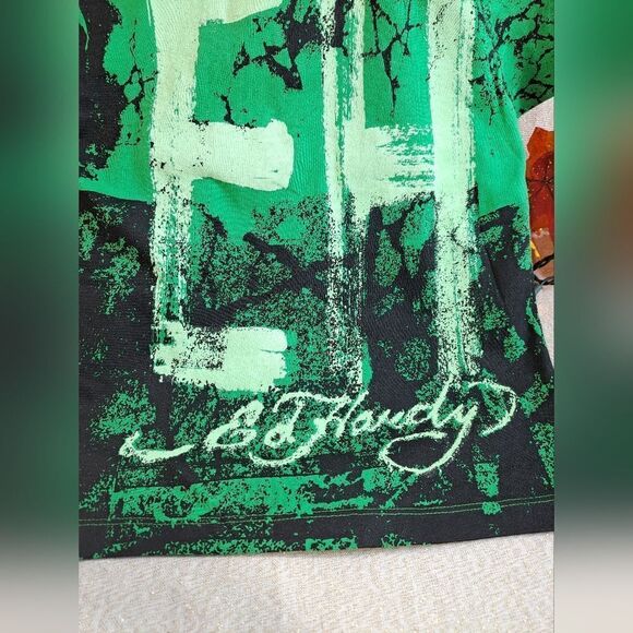 NWT Ed Hardy Graphic Kids Shirt - Picture 5 of 11